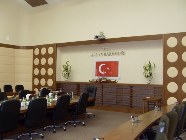 Maliye Bakanlığı Makam Katı Toplantı Odası Proje ve Uygulaması
